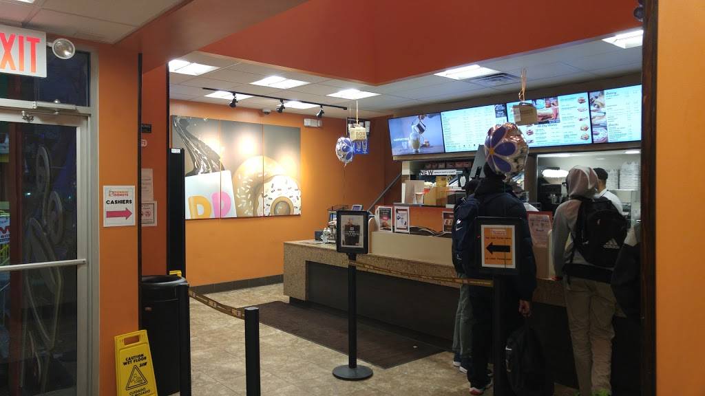 Dunkin Donuts | cafe | 555 Grand Concourse, Bronx, NY 10451, USA | 7182928624 OR +1 718-292-8624