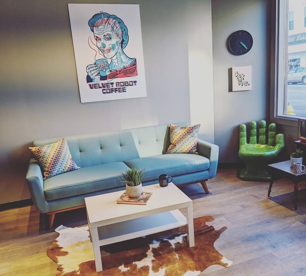 Velvet Robot Coffee Lab | cafe | 116 N Madison St, Rockford, IL 61107, USA | 7792075778 OR +1 779-207-5778