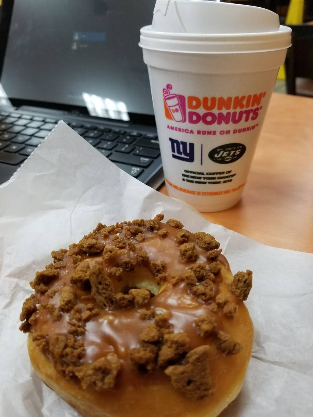 Dunkin Donuts | cafe | 4914-22 John F. Kennedy Blvd, West New York, NJ 07093, USA | 2018656505 OR +1 201-865-6505