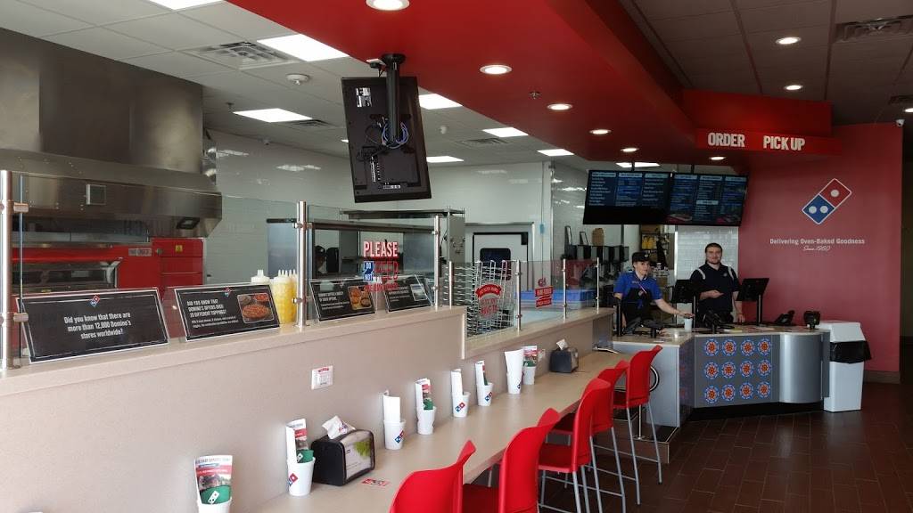 Dominos Pizza | meal delivery | 2201 N Tarrant Pkwy, Fort Worth, TX 76177, USA | 8175292828 OR +1 817-529-2828