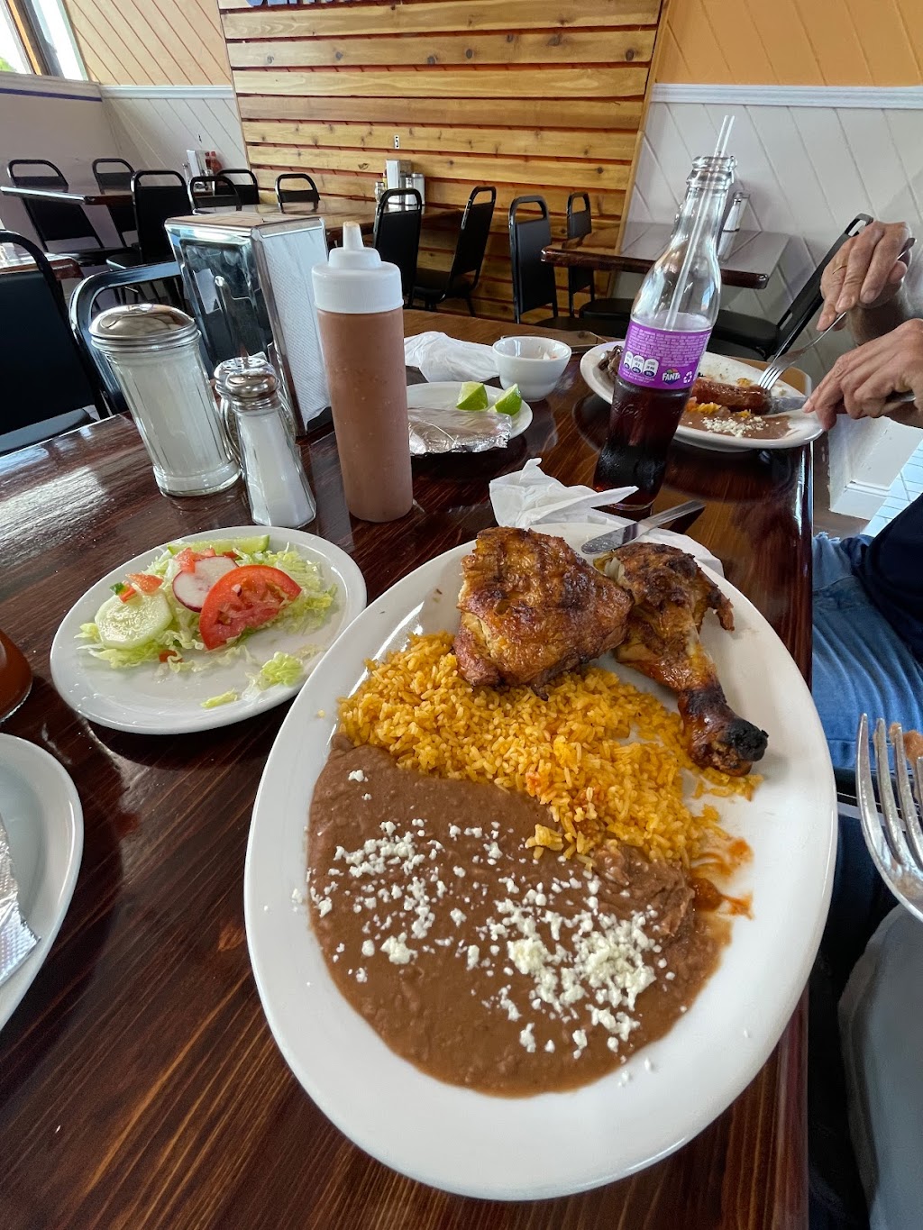 El Pulgarcito de Centro America 3017 White Horse Rd, Greenville, SC