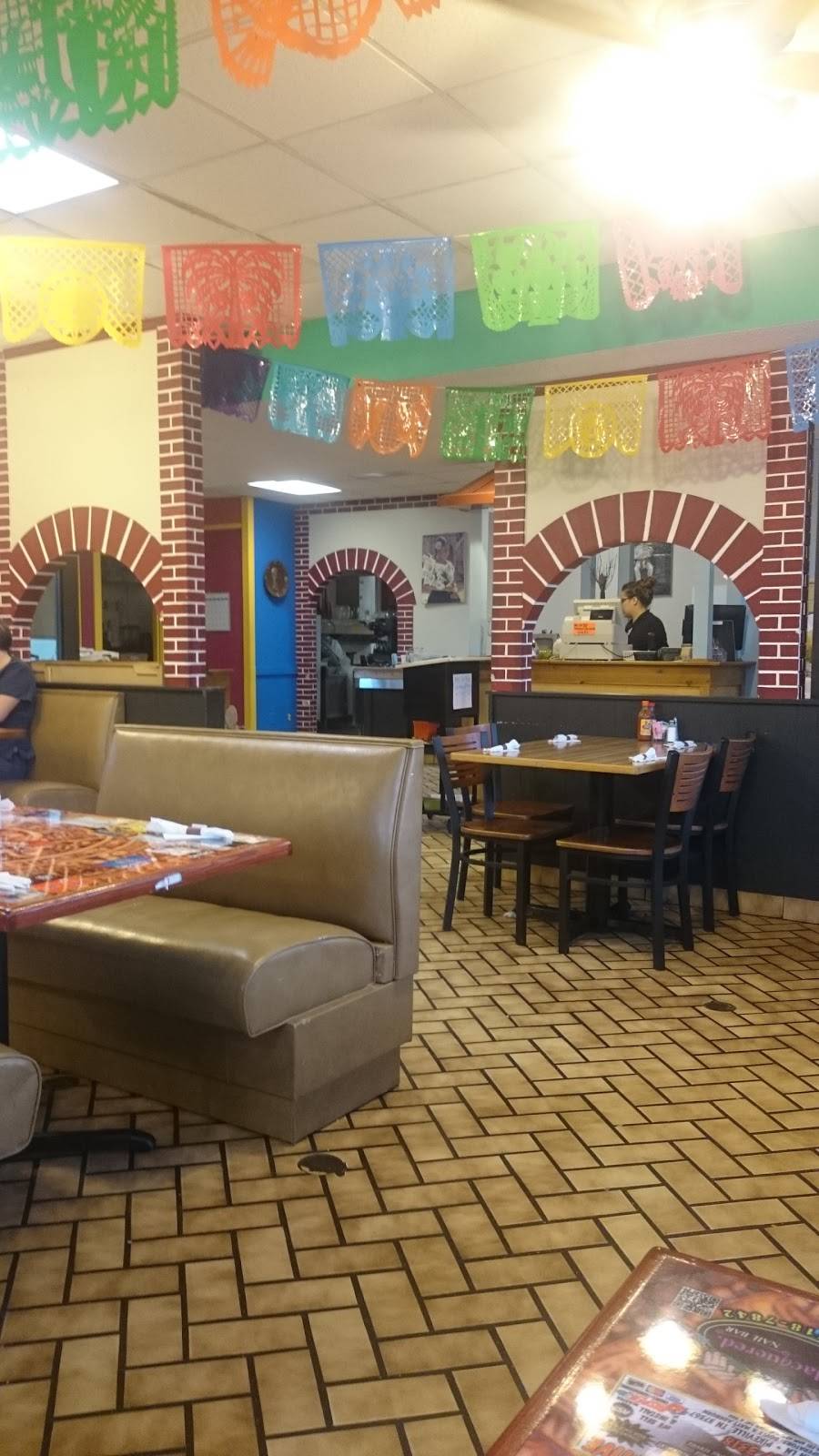 Los Panchos | restaurant | 3315 Main St, Pikeville, TN 37367, USA | 4234476787 OR +1 423-447-6787