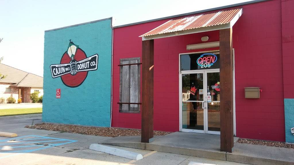 Cajun Market Donut Company | bakery | 205 Rue Louis XIV, Lafayette, LA 70508, USA | 3377067970 OR +1 337-706-7970