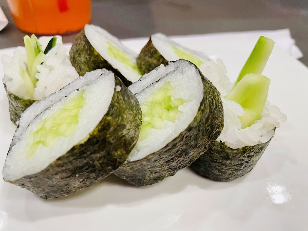 Tsunami Sushi East | restaurant | 2720 John Hayes St Bldg A Ste101, El Paso, TX 79938, USA | 9152342845 OR +1 915-234-2845