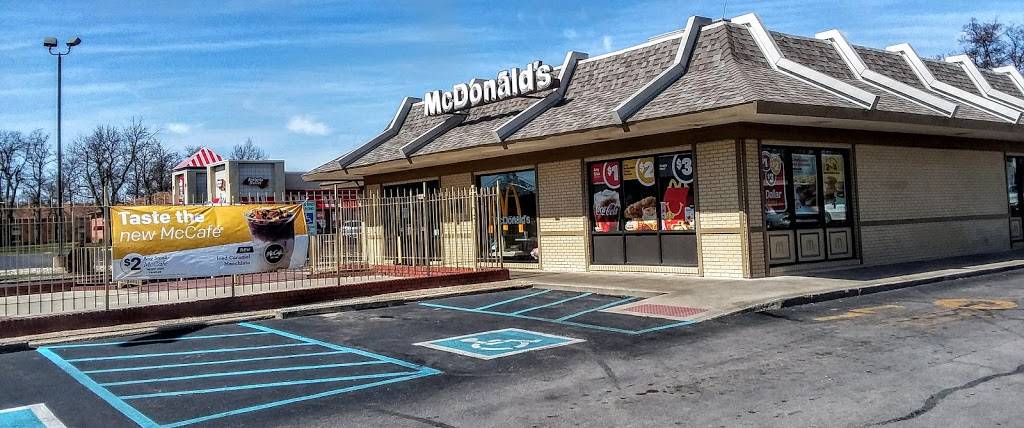 McDonalds | cafe | 1402 W Main St, Robinson, IL 62454, USA | 6185442859 OR +1 618-544-2859
