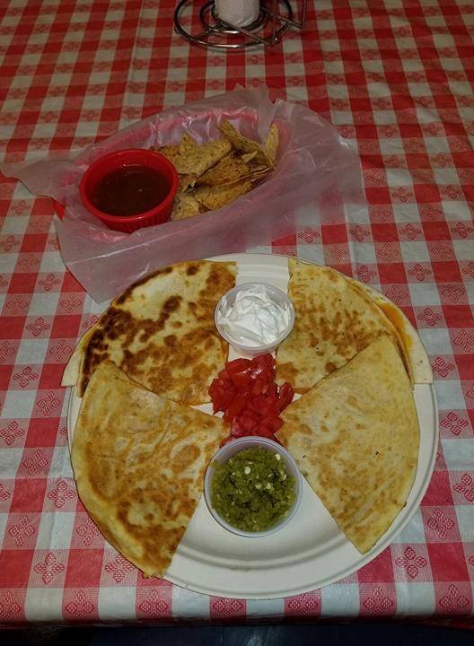The Bar-B-Que Pit | restaurant | 409 S Dixie Hwy, P.O. BOX 214, Cave City, KY 42127, USA | 2707735555 OR +1 270-773-5555