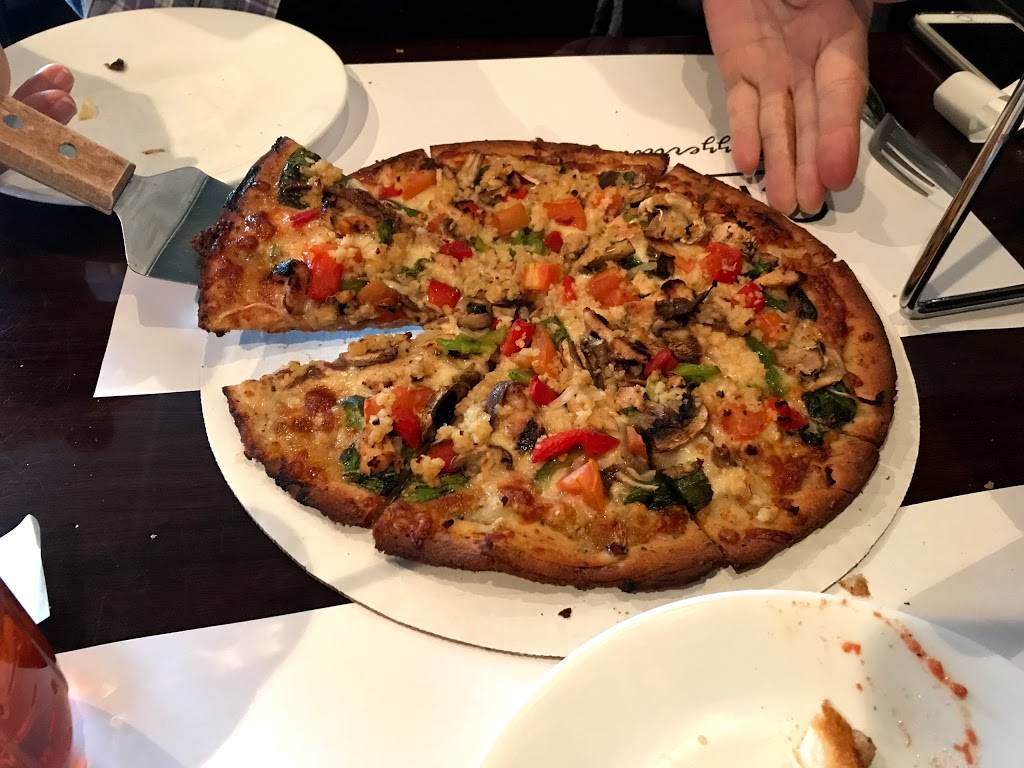 Christos Pizzeria & Restaurant | restaurant | 2870 GA-54, Peachtree City, GA 30269, USA | 6783648799 OR +1 678-364-8799