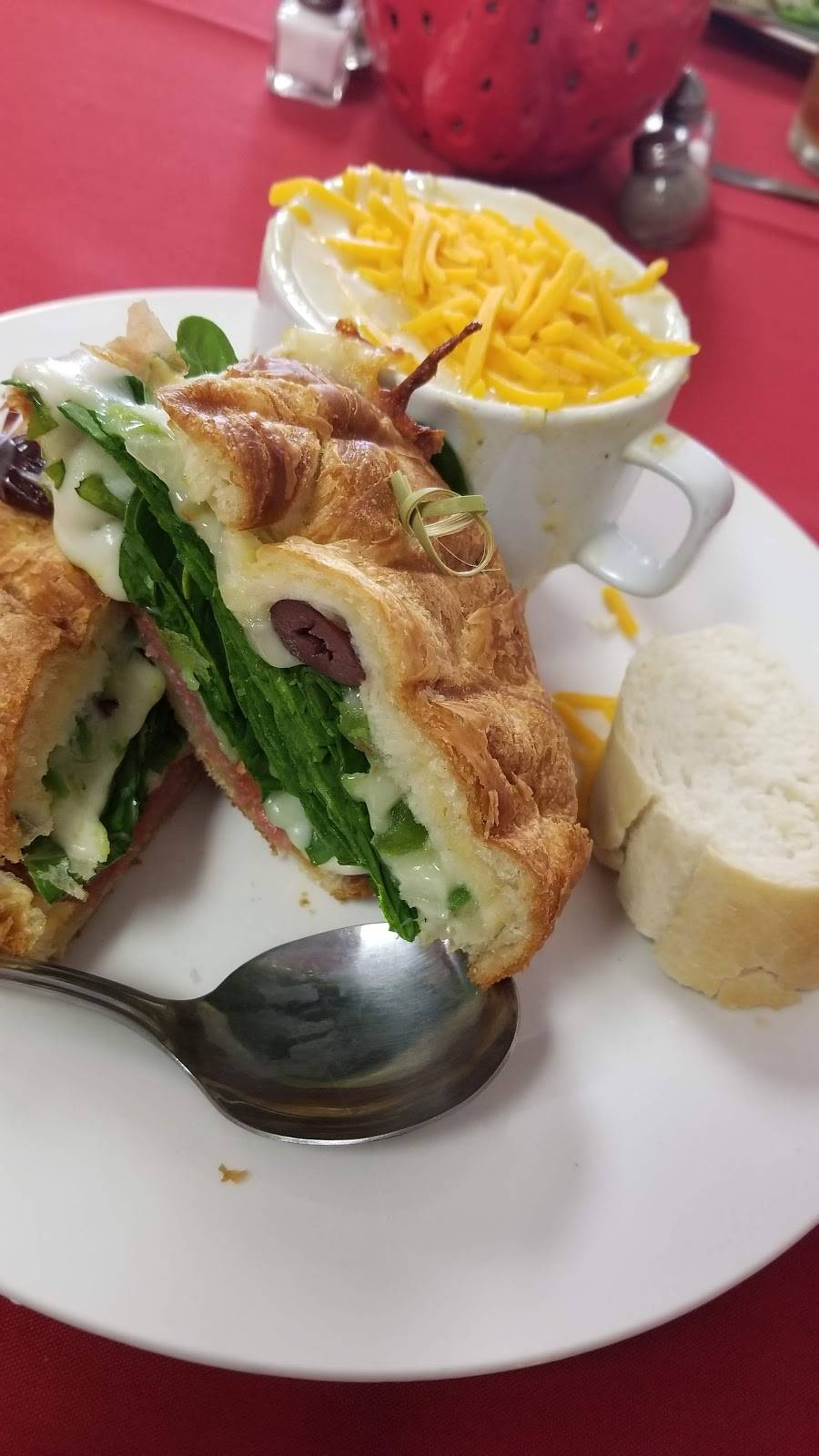 Cherry Tree Tea Room & Gift | cafe | 230 E Kleberg Ave, Kingsville, TX 78363, USA | 3615954832 OR +1 361-595-4832