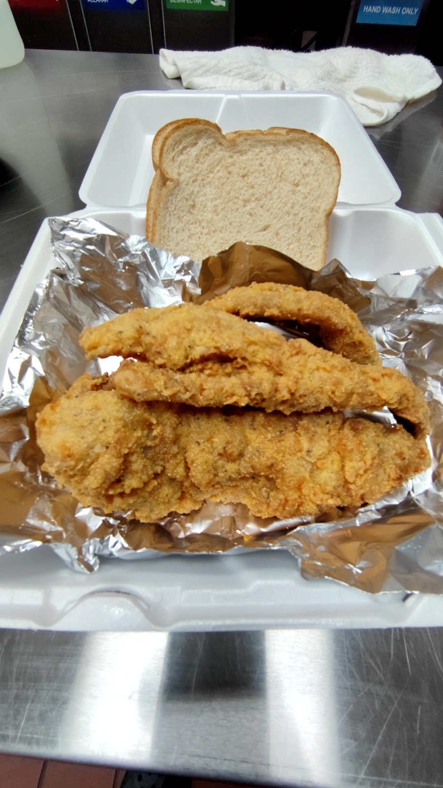 Floyds About Thyme Bistro | meal takeaway | 1525 Wadsworth Ave, Philadelphia, PA 19150, USA | 2156217360 OR +1 215-621-7360