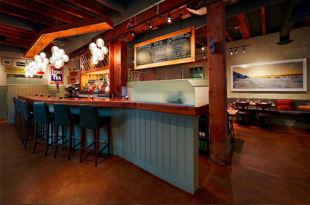 The Glen Tavern | restaurant | 515 Main St, Georgetown, ON L7G 3S9, Canada | 9058777711 OR +1 905-877-7711