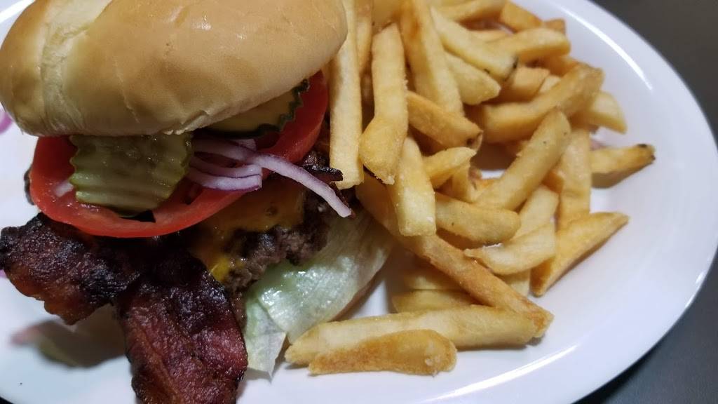 The Beacon Cafe | restaurant | 12721 US-287 BUS, Fort Worth, TX 76179, USA | 8178098606 OR +1 817-809-8606