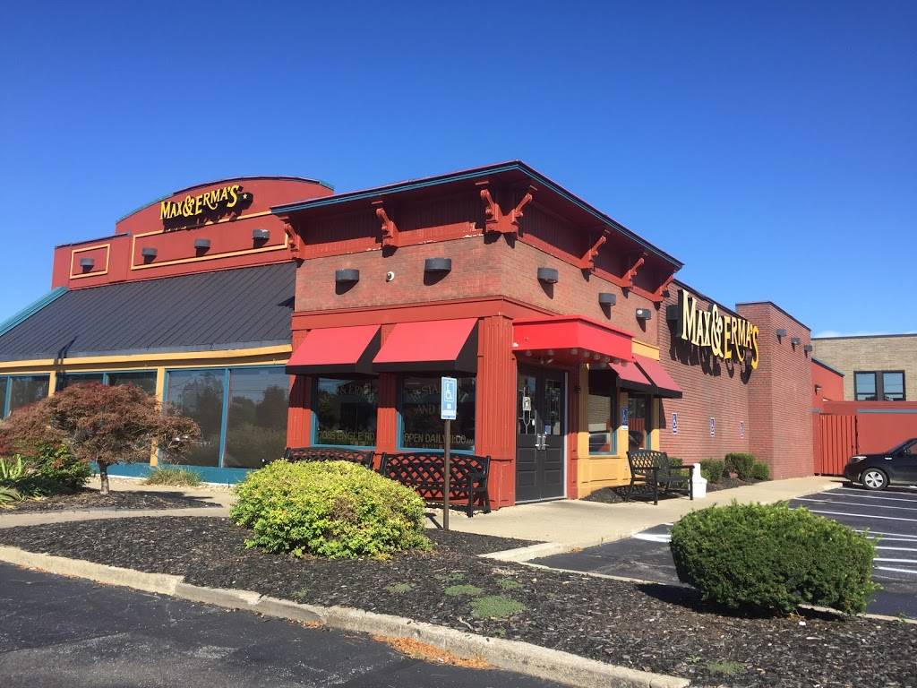 Max & Ermas | restaurant | 7085 Engle Rd, Middleburg Heights, OH 44130, USA | 4408161626 OR +1 440-816-1626