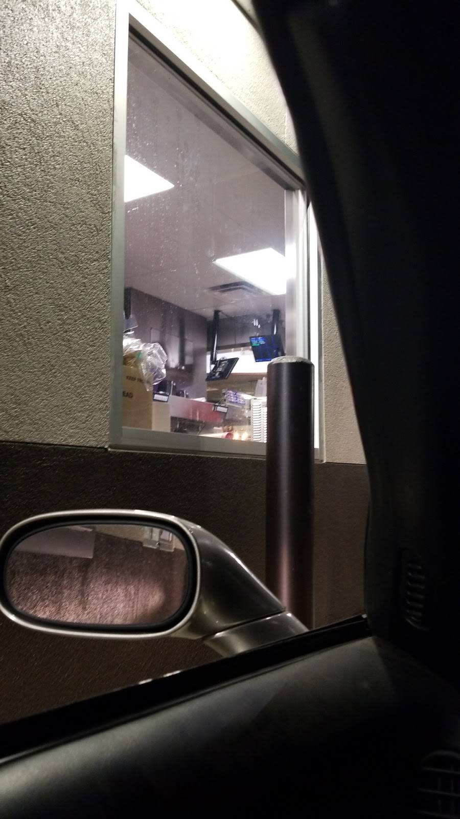 Jack in the Box | restaurant | 509 N 1st St, Mabank, TX 75147, USA | 9038871888 OR +1 903-887-1888