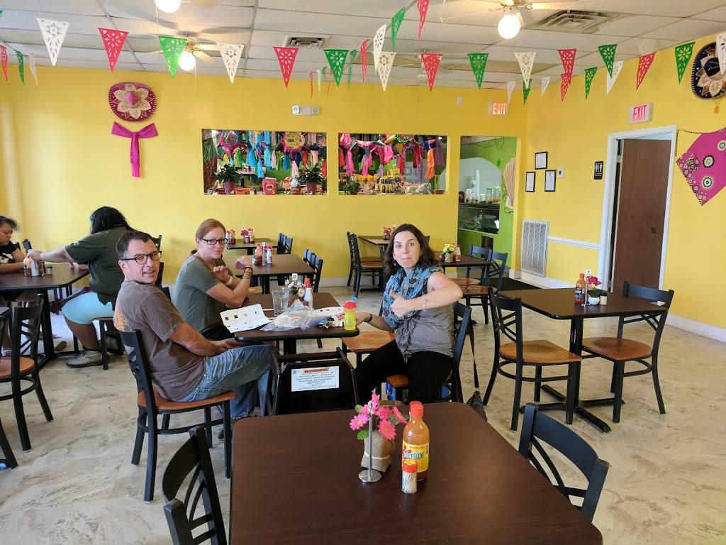 Mi Lindo Puebla Tienda & Restaurante Mexicano | restaurant | 10021 Jefferson Ave, Newport News, VA 23605, USA | 7575940116 OR +1 757-594-0116