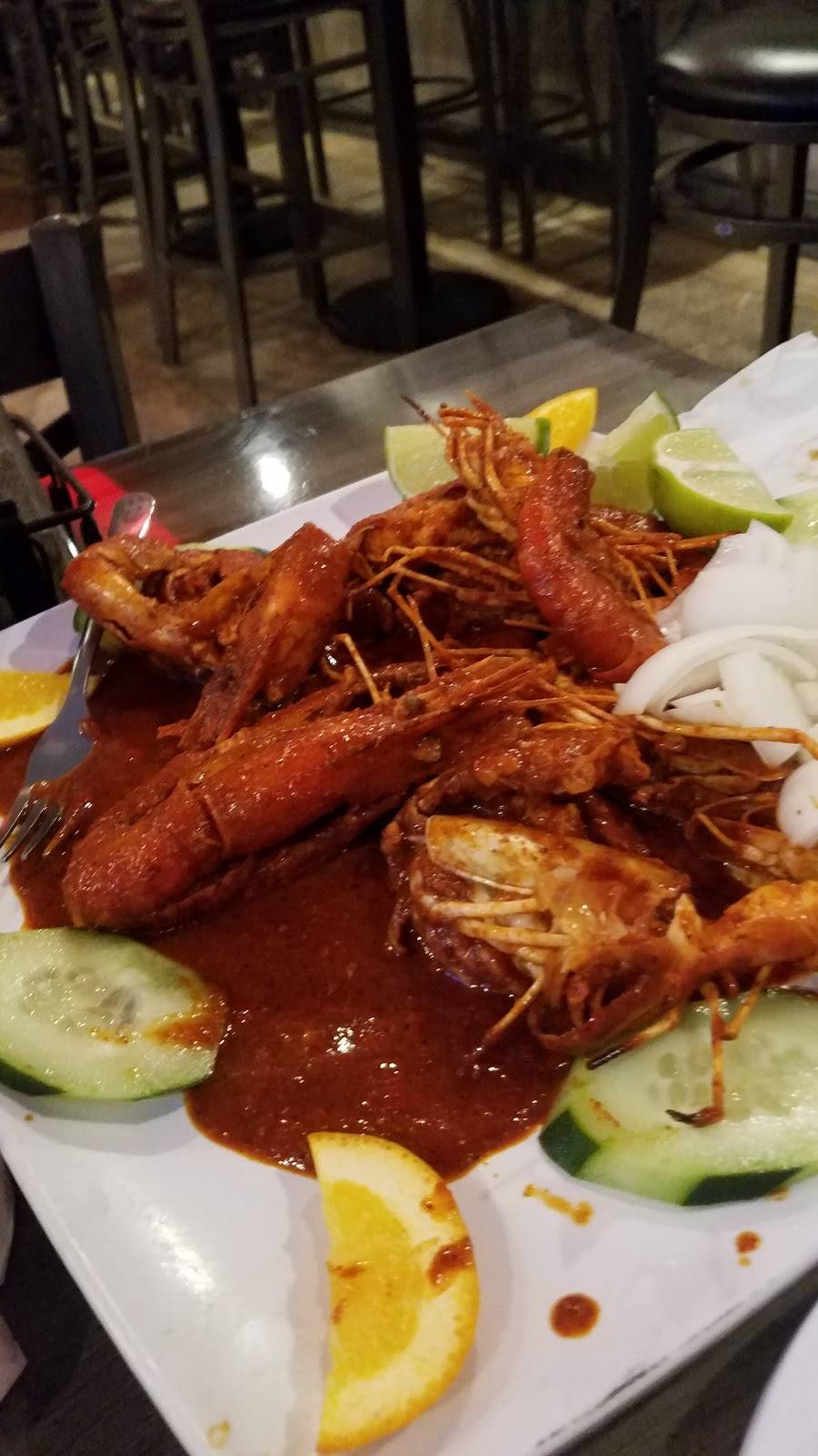 Mariscos El Cangrejo Nice 4 | 2424 W Ball Rd, Anaheim, CA 92801, USA