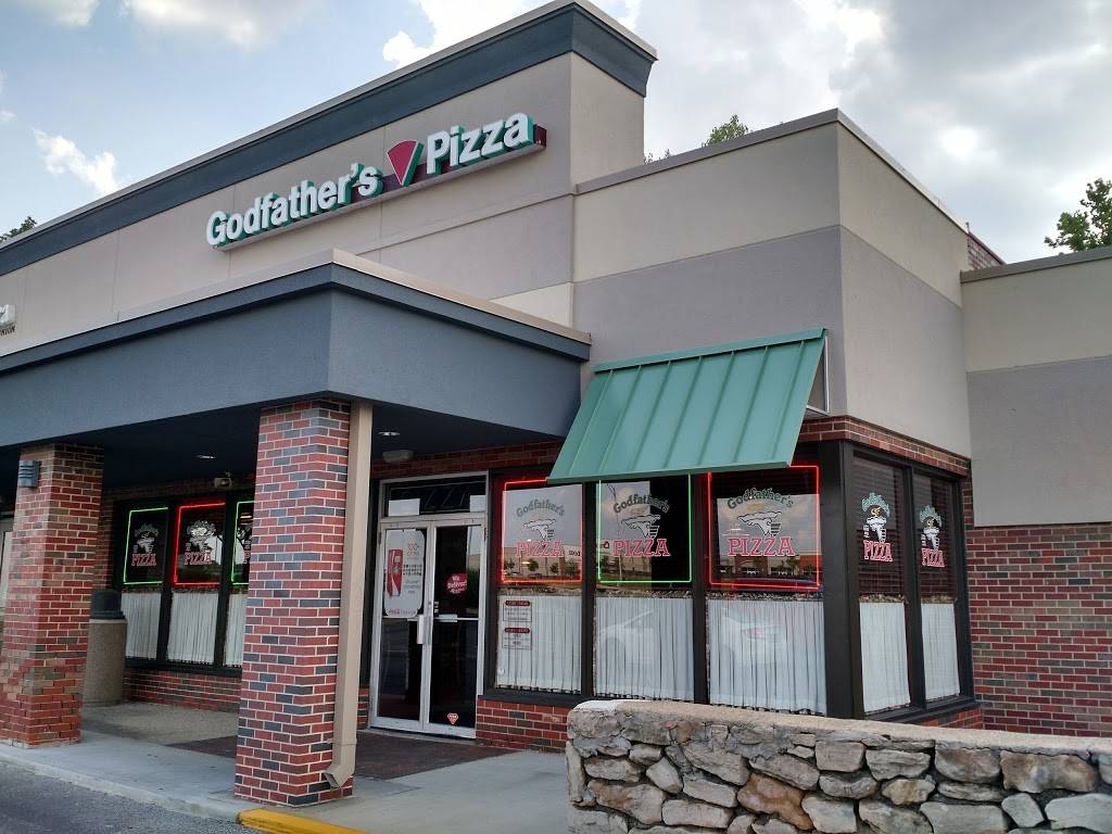 Godfathers Pizza | meal delivery | 5402 NE Antioch Rd, Kansas City, MO 64119, USA | 8164543200 OR +1 816-454-3200