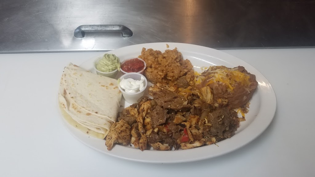 Tenmile Grub | restaurant | 235 S 8th St, Lakeside, OR 97449, USA | 5417591225 OR +1 541-759-1225