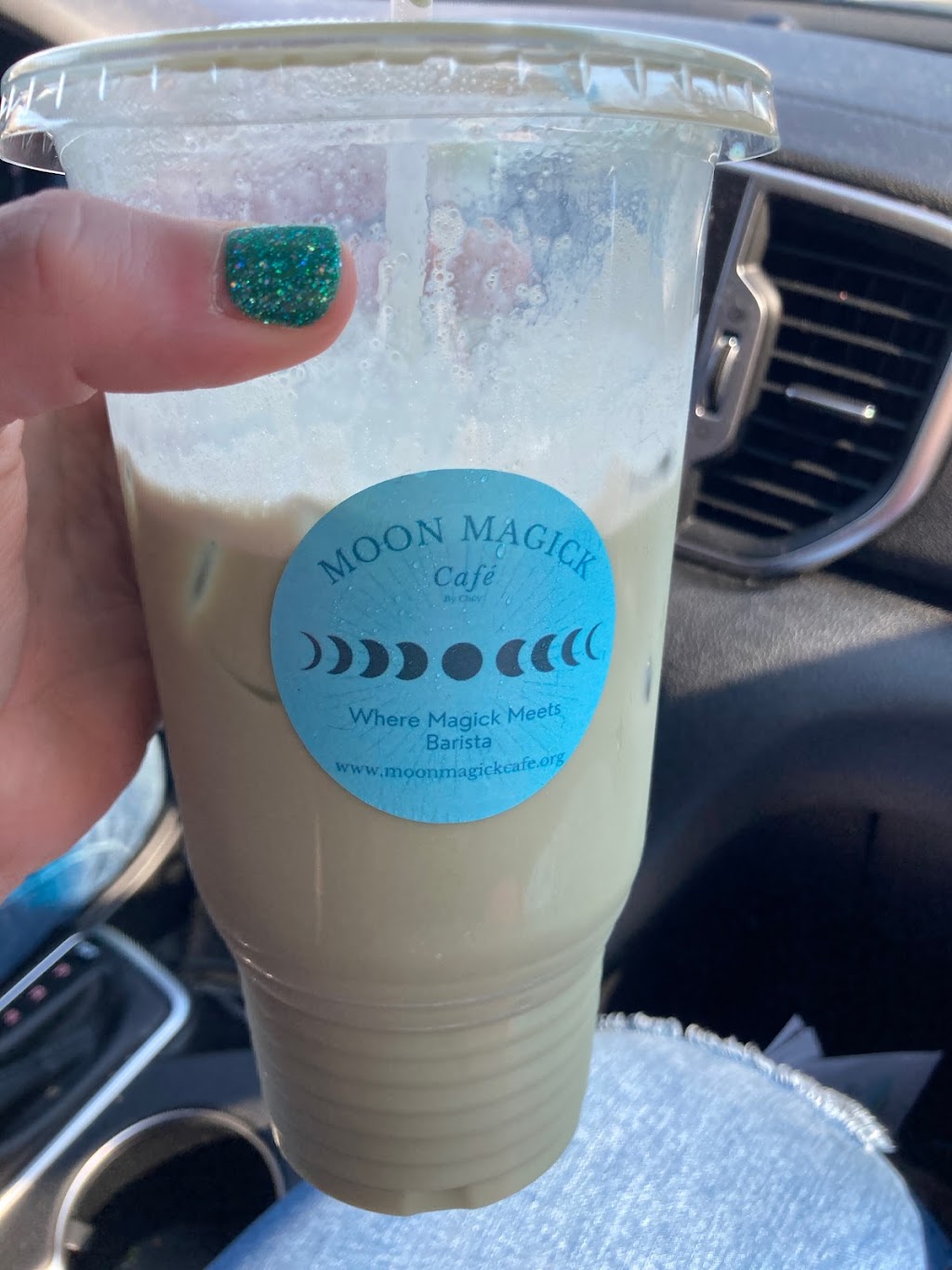 Moon Magick Cafe by Chey LLC | cafe | 113 School St, Danielson, CT 06239, USA | 8607921134 OR +1 860-792-1134