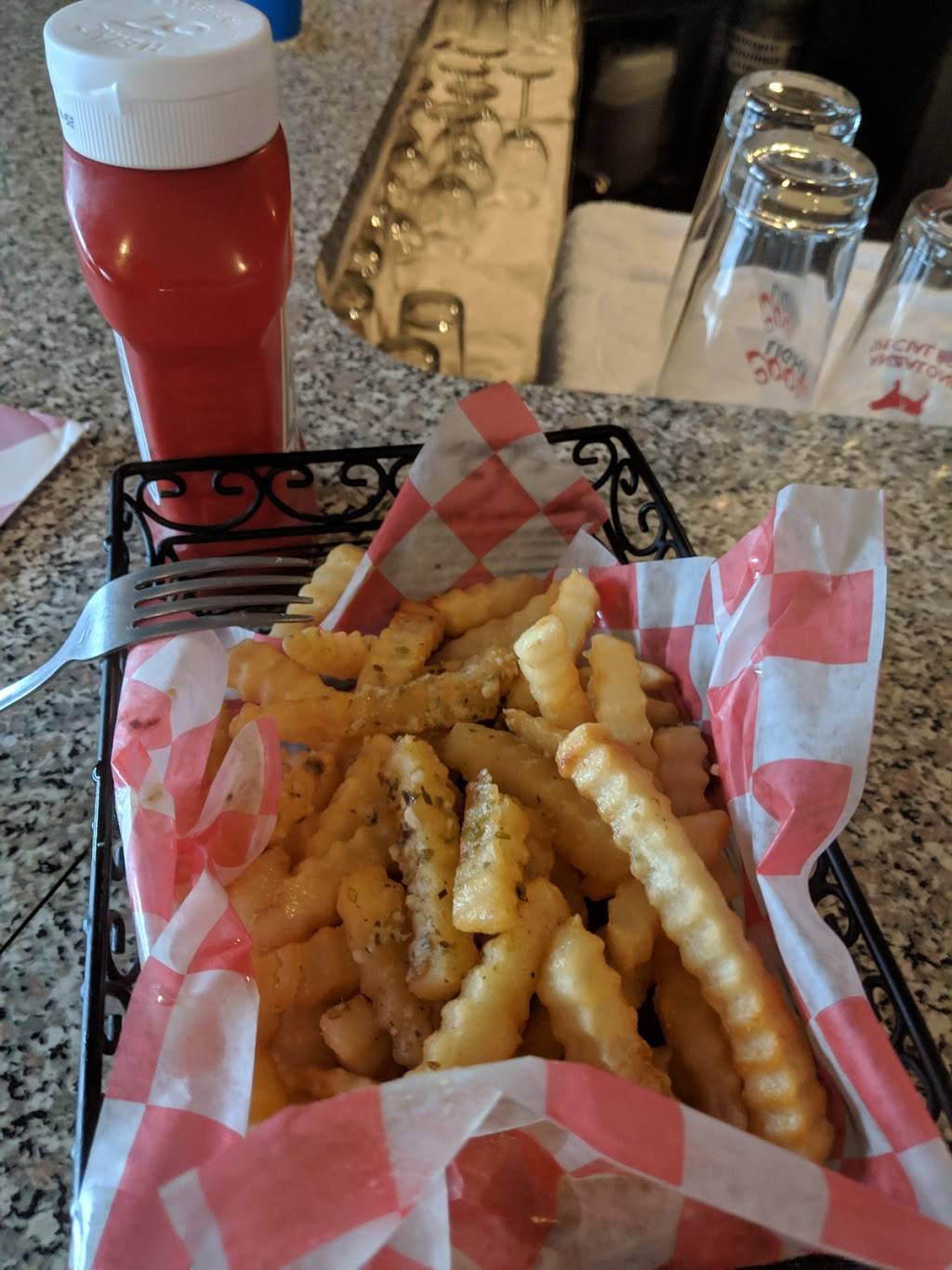 Revellos | meal takeaway | 502 S Main St, Old Forge, PA 18518, USA | 5704579843 OR +1 570-457-9843