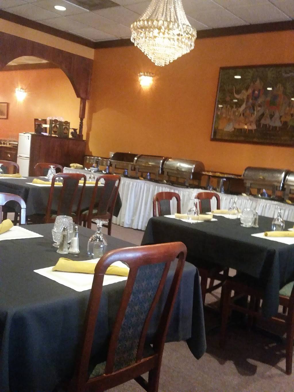 India Palace - Restaurant | 35 Cranbrook Rd, Cockeysville, MD 21030, USA