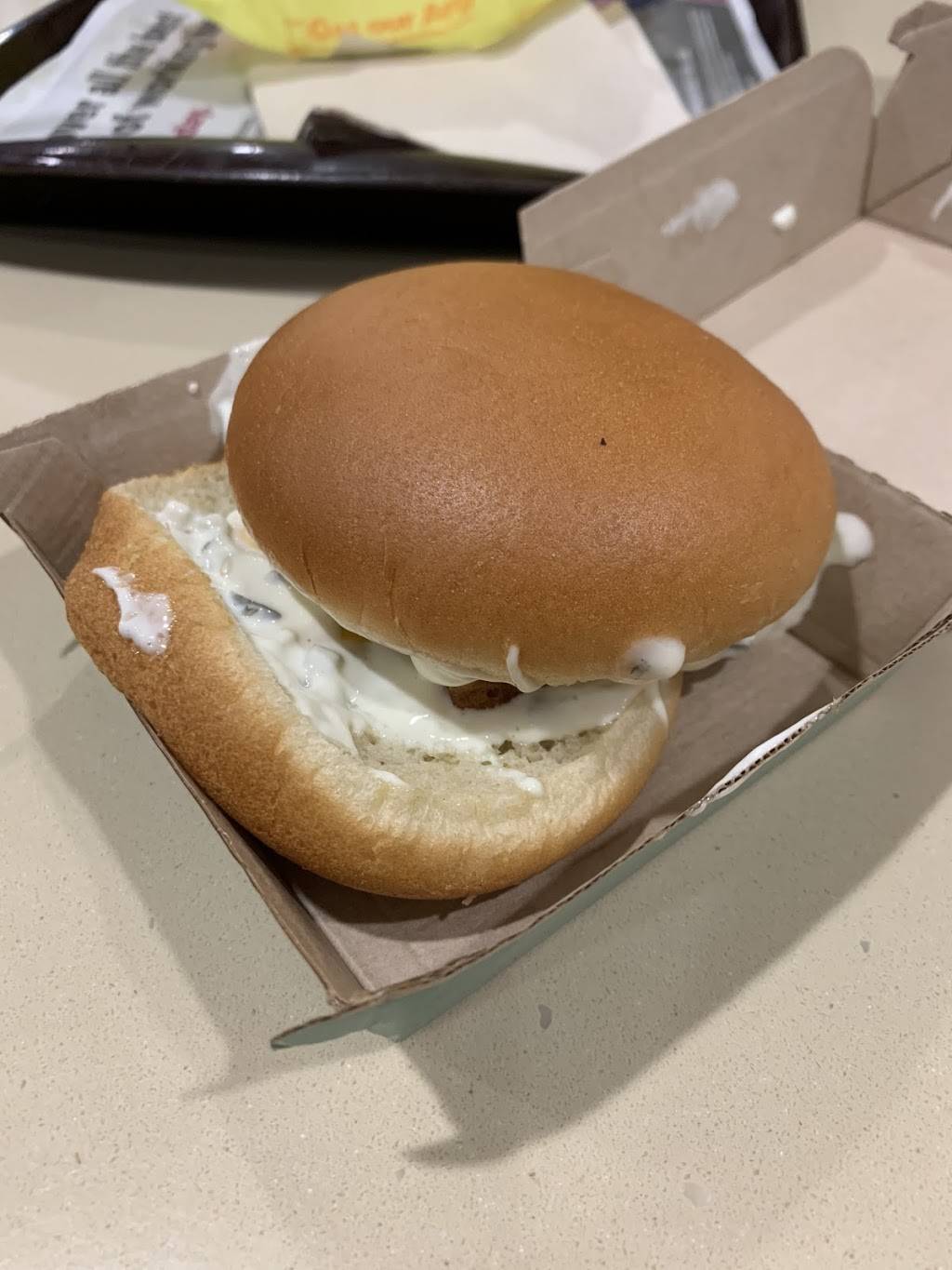 McDonalds | cafe | 9701 N Ash Ave, Kansas City, MO 64068, USA | 8167814466 OR +1 816-781-4466