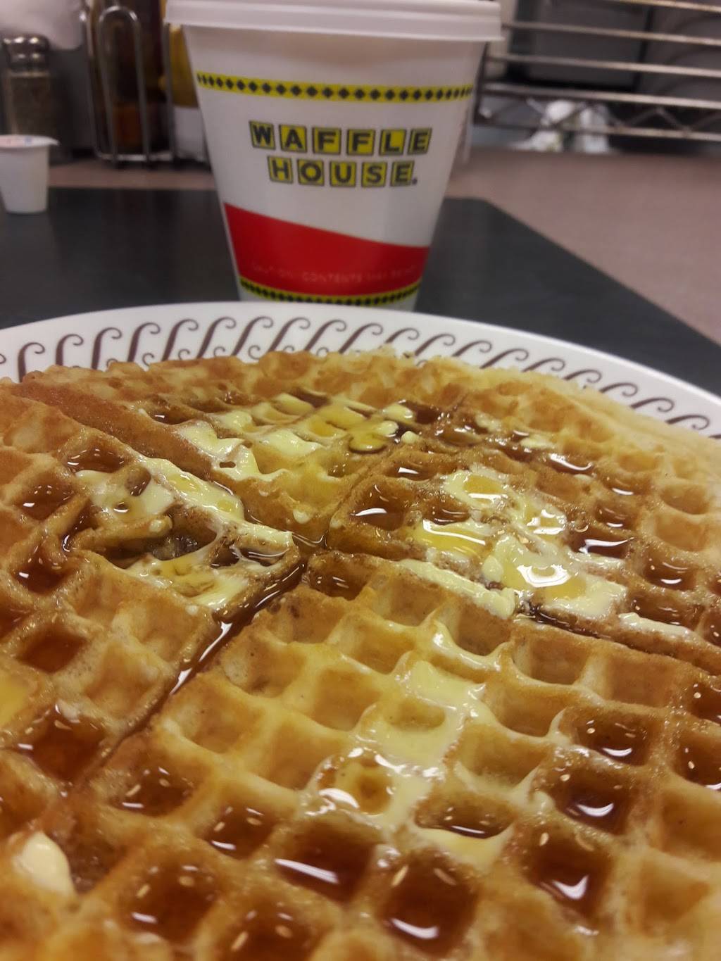 Waffle House | meal takeaway | 3509 Retail Dr, Phenix City, AL 36869, USA | 3344485423 OR +1 334-448-5423
