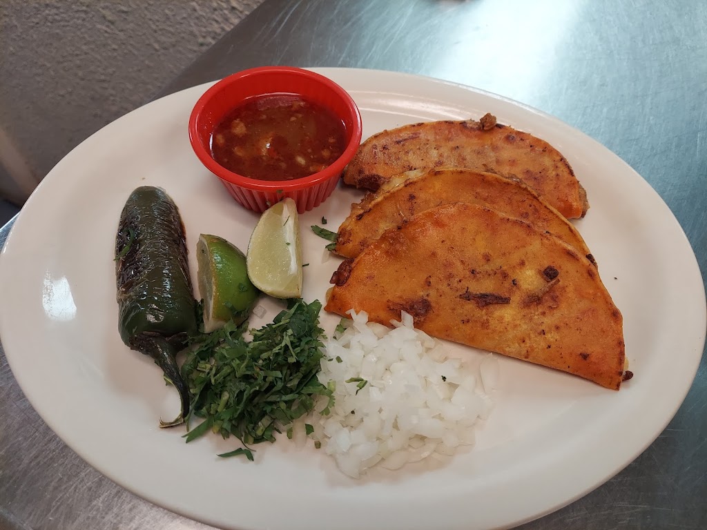 Taqueria Guadalajara | restaurant | 106 N, TX-214, Denver City, TX 79323, USA | 8065923164 OR +1 806-592-3164
