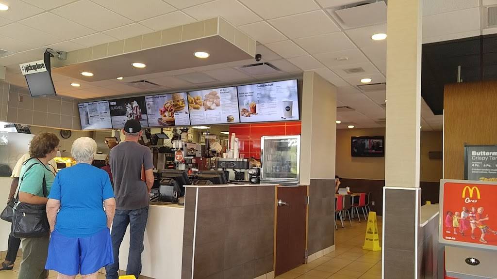 McDonald's - Cafe | 4301 N Washington Blvd, Sarasota, FL 34234, USA