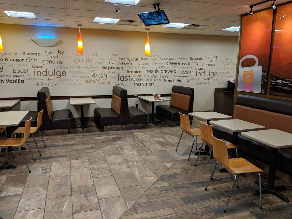 Dunkin' Cafe 520 W Pennsylvania Ave, Fort Washington, PA 19034, USA