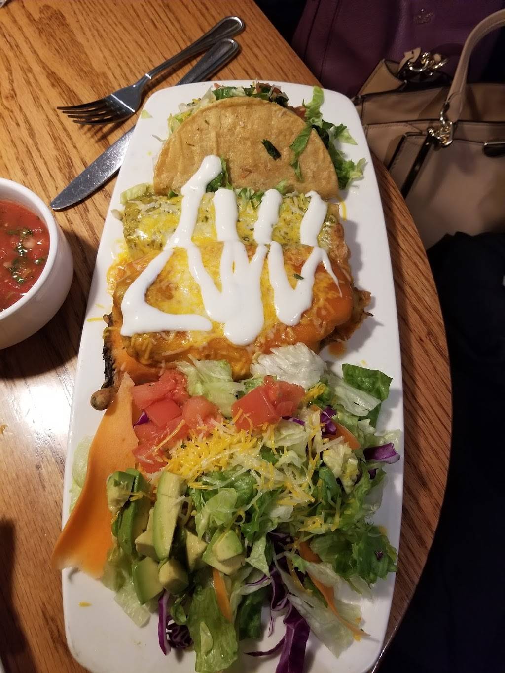 Casa Estrella | restaurant | 3757 S Mission Rd, Fallbrook, CA 92028, USA | 7607283200 OR +1 760-728-3200