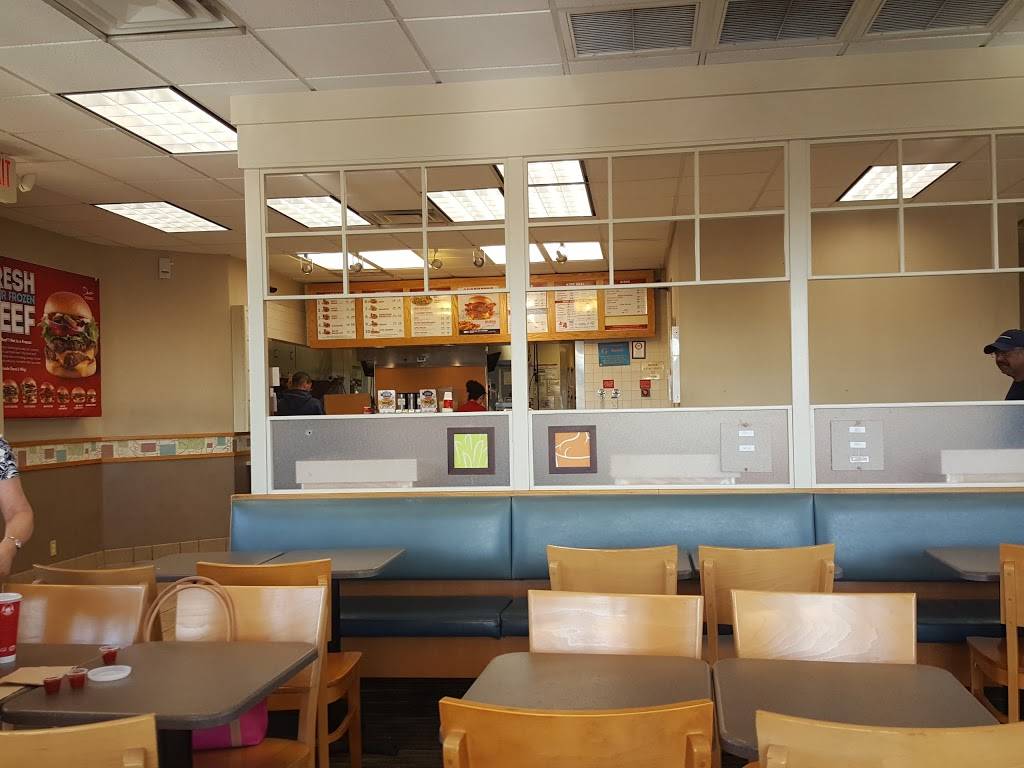 Wendys | restaurant | 4648 Cleburne Blvd, Dublin, VA 24084, USA | 5406748939 OR +1 540-674-8939