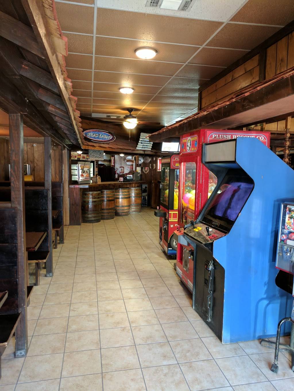 Mikes Pizza | restaurant | 318 Alta St, Gonzales, CA 93926, USA | 8316752083 OR +1 831-675-2083