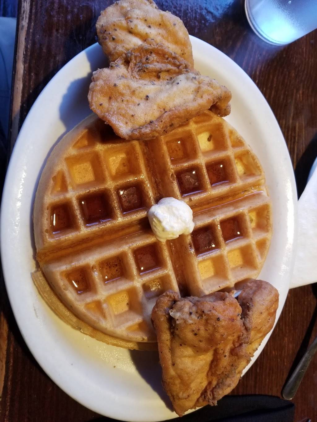 Kikis Chicken and Waffles | restaurant | 7001 Parklane Rd, Columbia, SC 29223, USA | 8036995422 OR +1 803-699-5422