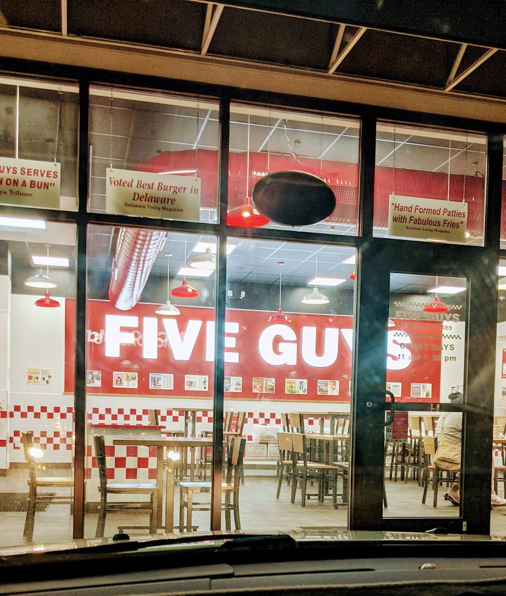 Five Guys 270 S Dupont Hwy, Camden, DE 19934, USA