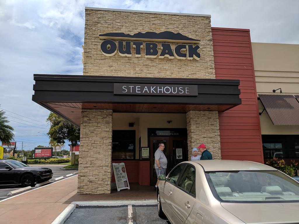 Outback Steakhouse - Restaurant | 3690 E Bay Dr, Largo, FL 33771, USA