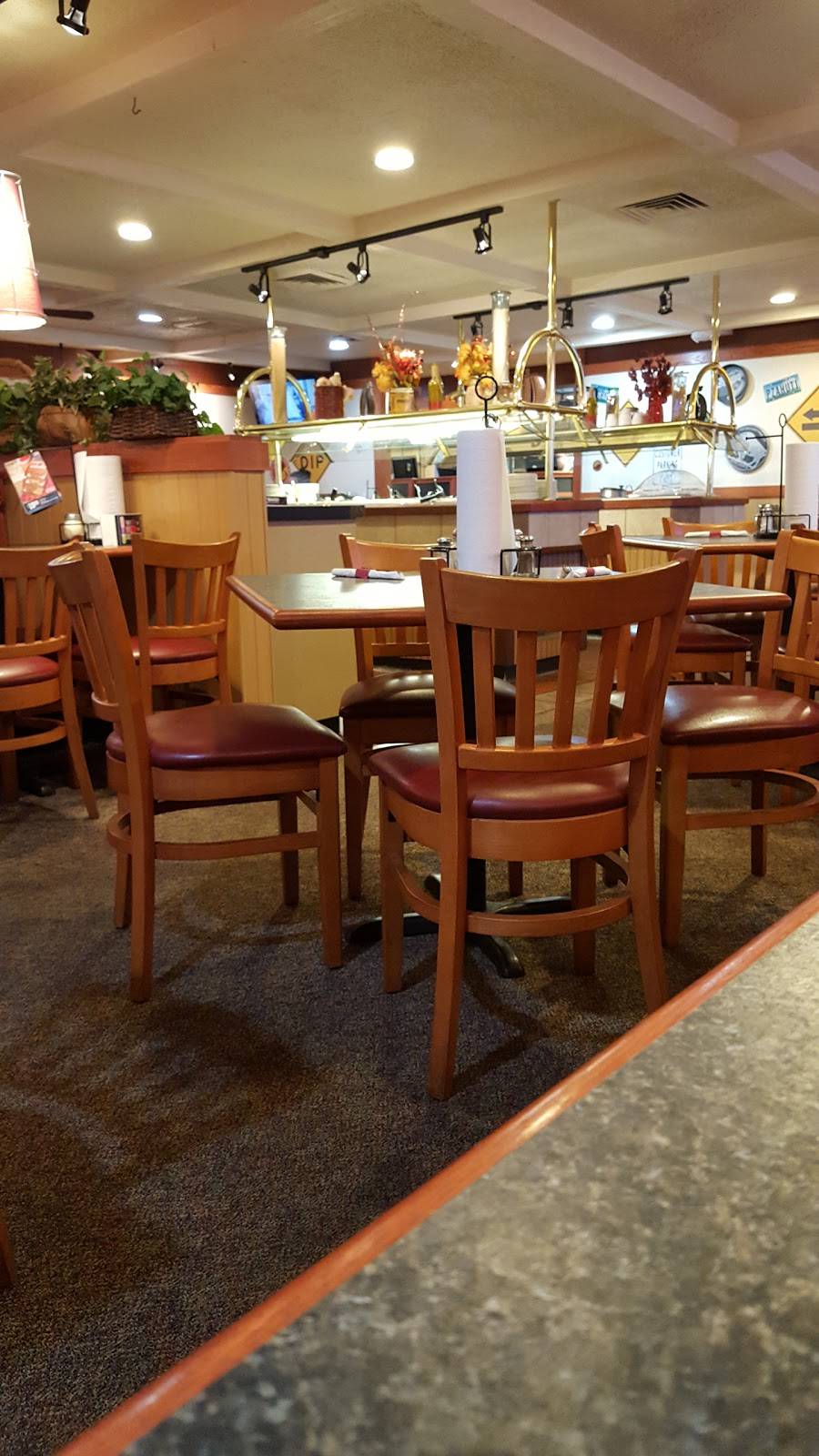 Pizza Hut | meal takeaway | 2631 Scottsville Rd, Bowling Green, KY 42104, USA | 2707829056 OR +1 270-782-9056