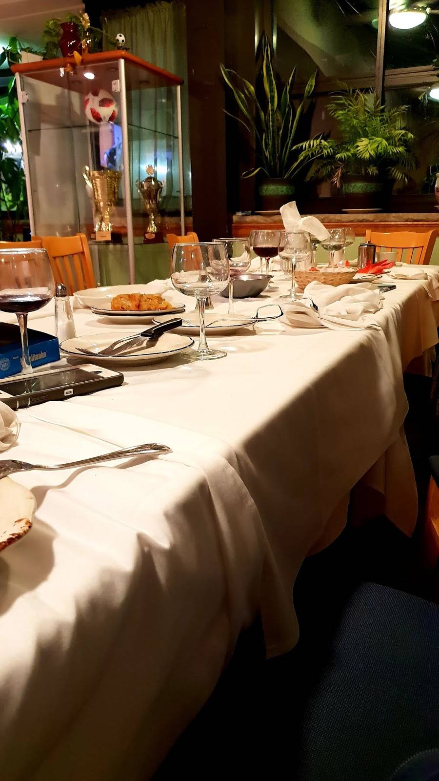 Istria Sport Club | restaurant | 28-09 Astoria Blvd S, Astoria, NY 11102, USA | 7187283181 OR +1 718-728-3181