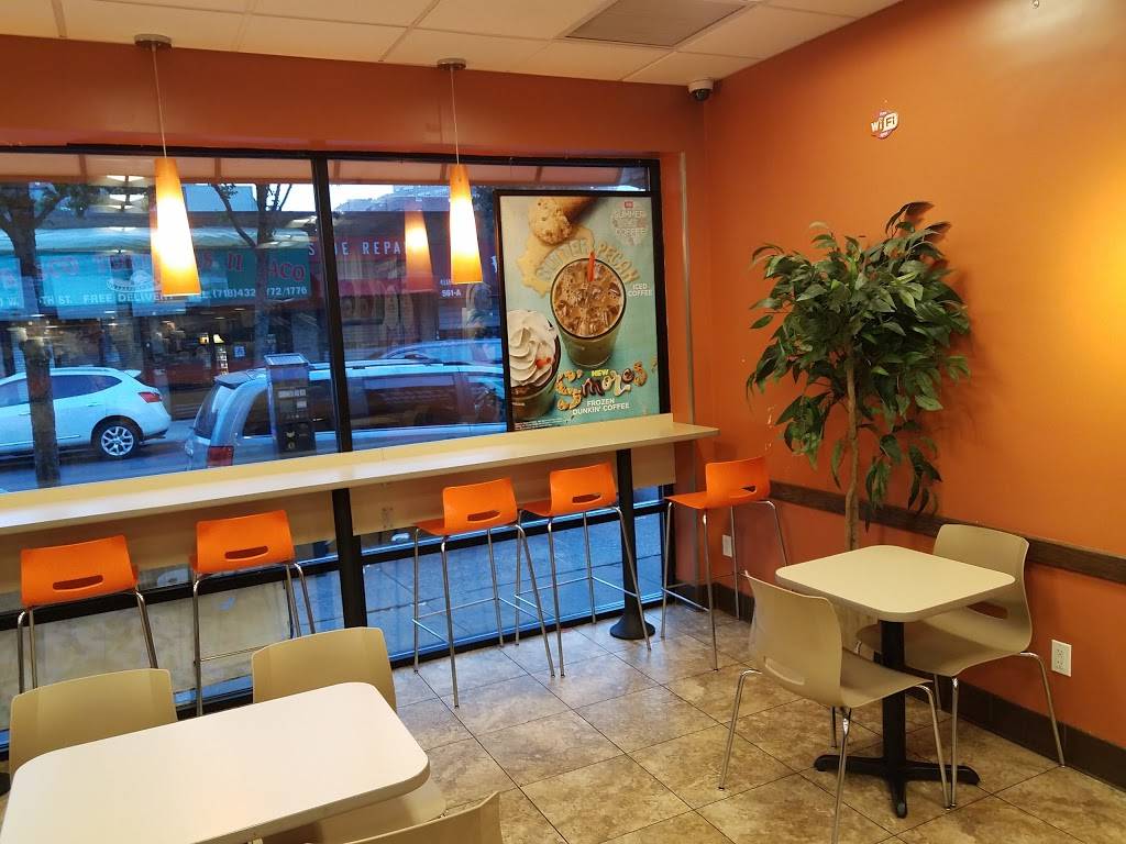 Dunkin Donuts | cafe | 568 West 235th #570, Bronx, NY 10463, USA | 9174775452 OR +1 917-477-5452