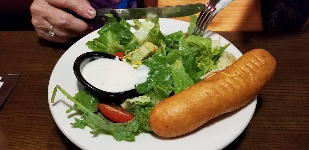 TGI Fridays | restaurant | 6201-B Rogers Ave, Fort Smith, AR 72903, USA | 4794840906 OR +1 479-484-0906