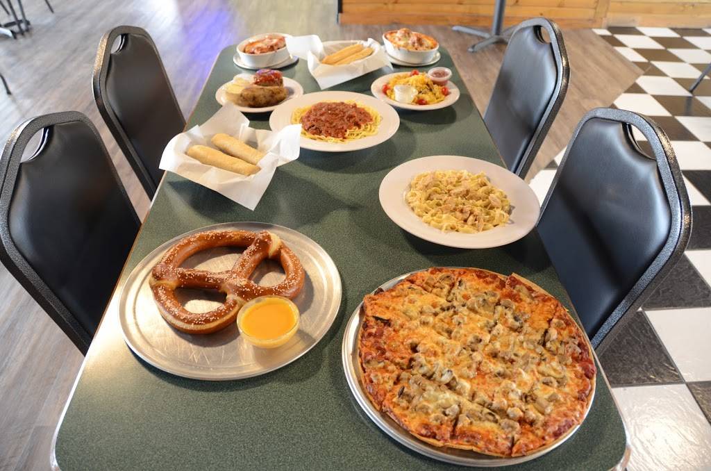 Typsy Tomato | meal takeaway | 430 W State St, Charleston, IL 61920, USA | 2173452802 OR +1 217-345-2802