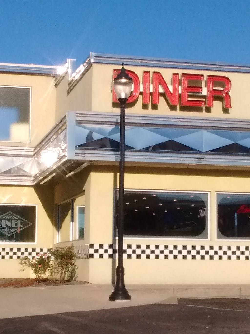 Diner | restaurant | 492 17963, 496 Suedberg Rd, Pine Grove, PA 17963, USA | 5703458800 OR +1 570-345-8800