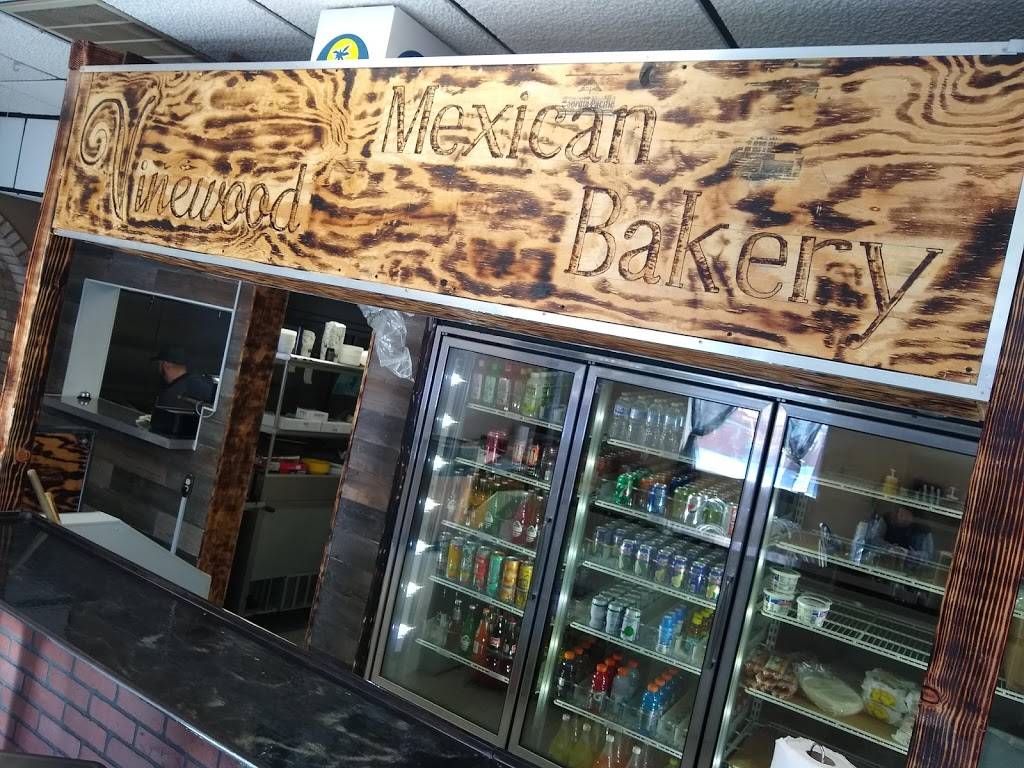 El Bigotes Tacos & Burgers 988 Vinewood St, Wyandotte, MI 48192, USA