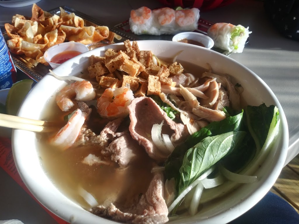 Pho Yo Soul Kitchen-Inn | restaurant | Texarkana, AR 71854, USA | 9032935952 OR +1 903-293-5952