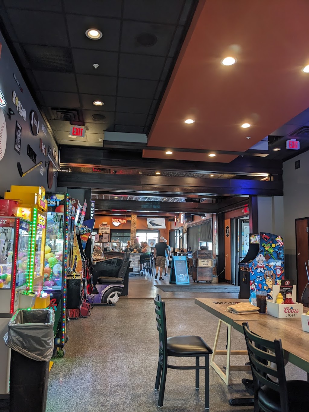 Carbones Pizzeria | restaurant | 2723 Commerce Dr NW, Rochester, MN 55901, USA | 5075168200 OR +1 507-516-8200