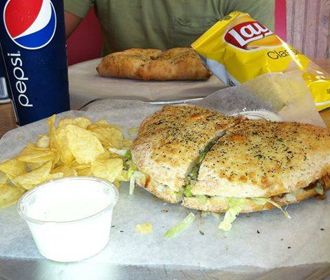 Pizza Stop | restaurant | 402 W Church St, Richfield, NC 28137, USA | 7044637000 OR +1 704-463-7000