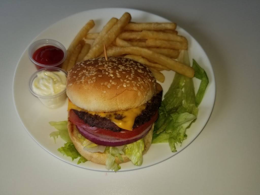 Restaurant DZ Taouk | meal delivery | 2260 Rue Fleury E, Montréal, QC H2B 1K6, Canada | 5143836223 OR +1 514-383-6223