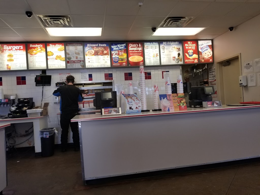 Dairy Queen | restaurant | 215 Oak Ave, Dalhart, TX 79022, USA | 8062494987 OR +1 806-249-4987