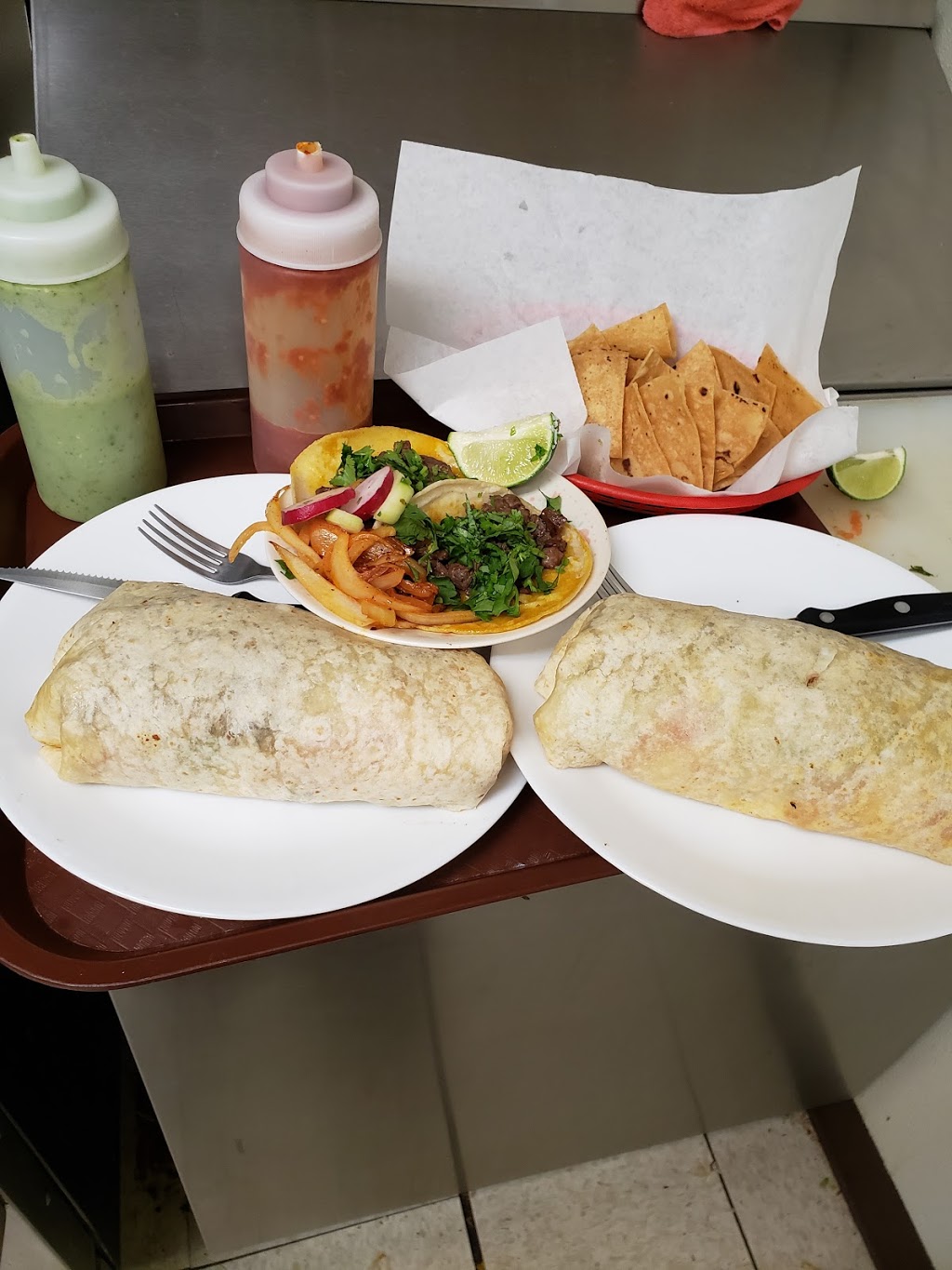 TAQUERIA MY TACANA | restaurant | 2304 NC-111, Goldsboro, NC 27534, USA | 9192528592 OR +1 919-252-8592