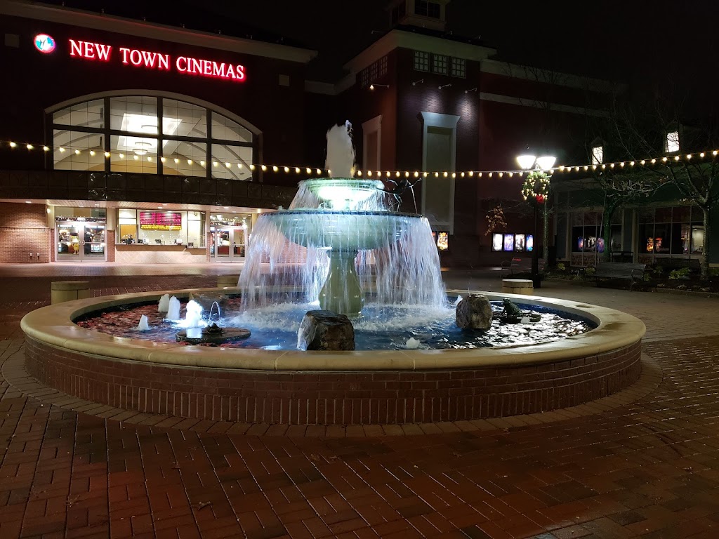 New Town Commercial Association | shopping mall | 4801 Courthouse St, Williamsburg, VA 23188, USA | 7575656200 OR +1 757-565-6200
