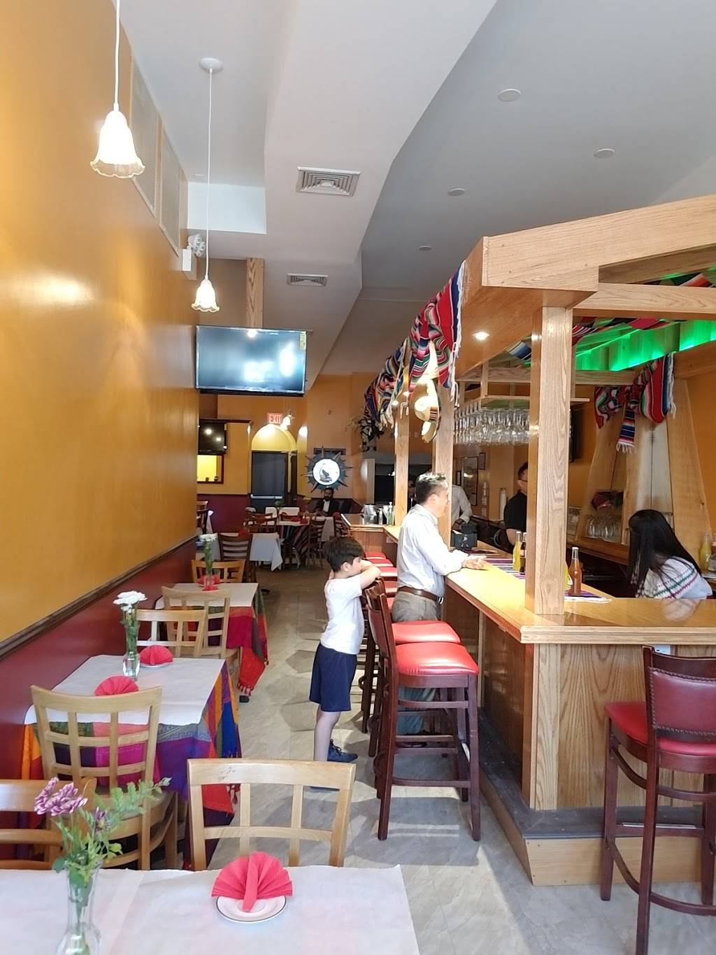 Corazon De Mexico Restaurant & Bar | restaurant | 10-09 50th Ave, Long Island City, NY 11101, USA | 3473997236 OR +1 347-399-7236